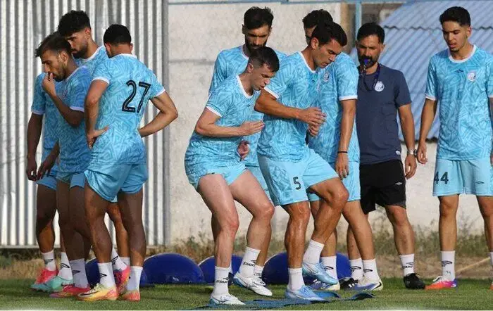 رشیدی: استقلال باید جام قهرمانی را بگیرد/ فوتبال ایران از آسیا عقب افتاده است