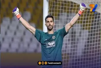 خبر خوش برای نویدکیا؛ حسینی در سپاهان ماندنی شد
