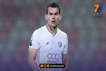 اشتباه مدافع استقلال، بازی را به تساوی کشاند