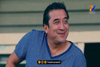 خداداد عزیزی: اسکوچیچ می‌ماند و با قدرت ادامه می‌دهد
