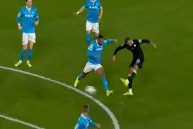 گل دوم چلسی به ناپولی توسط ژوائو پدرو
