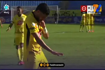 از لیست مازاد تا گل‌های حساس؛ مهاجم پرسپولیسی پاسخ جباری را داد!