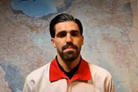 رستمی‌ها: باعث افتخار است پوشیدن لباس هلال احمر