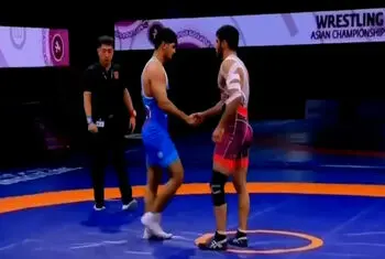 پنجمین مدال نقره کشتی فرنگی در بیشکک توسط حسینی