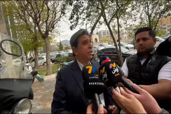 نیکفر: در این شرایط اعلام قهرمان اصلا درست نیست
