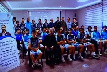 استقلالی‌ها سر کلاس در نشستند