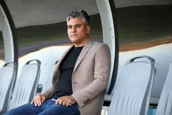 کرمانشاهی: تاجرنیا روش ثبت قرارداد را به پرسپولیس هم یاد بدهد!