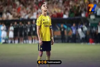 رونالدو: تا وقتی پاهایم یاری کنند، ادامه می‌دهم!