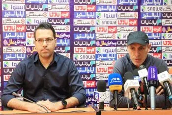 دست راست یحیی گل محمدی روی نیمکت مهدی تارتار!