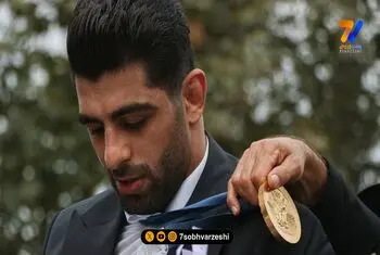 نگاهی به چیدمان خانه هادی ساروی قهرمان کشتی