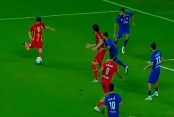 گل سوم فولاد به استقلال خوزستان توسط ساسان انصاری