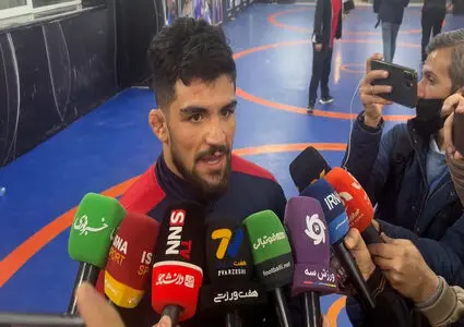 محمدمبین عظیمی: از هواداران استقلال به دل نمی گیرم!
