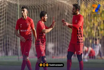ستاره پرسپولیس دهقان فداکار شد!